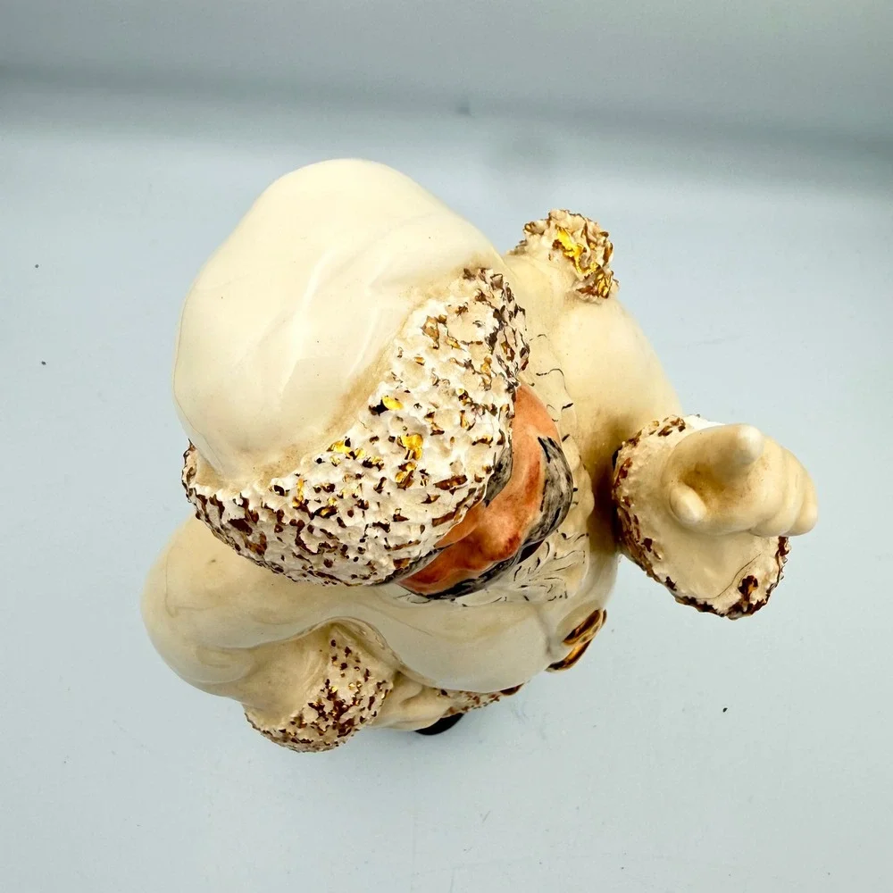 Vintage 1950's Ceramic Santa with Spaghetti Trim White And Gold 10